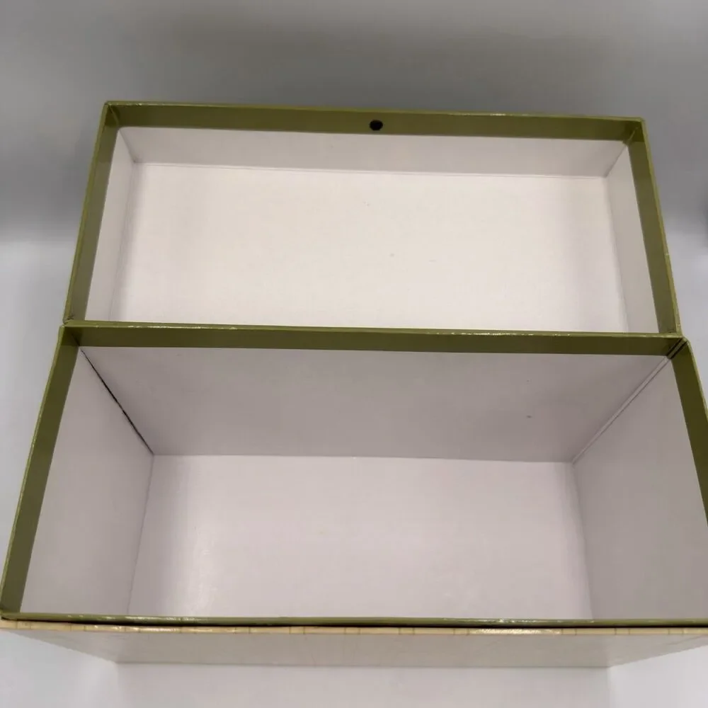 Vintage Hallmark Greeting Card Organizer Box Floral Roses Dividers 2005